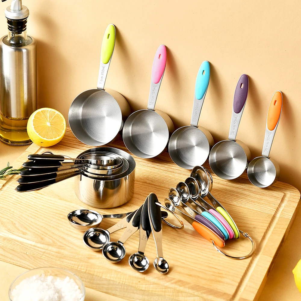 5/10 pezzi misurini e cucchiai - Kitchen Gadgets Pakistan recensione e prezzo