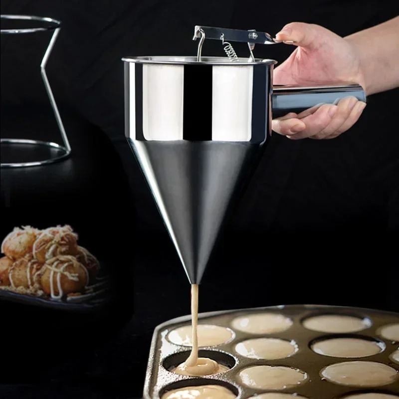 Dispenser a imbuto per liquidi - Kitchen Gadgets Pakistan recensione e prezzo