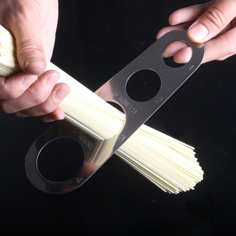 Misuratore di spaghetti in acc - Kitchen Gadgets Pakistan recensione e prezzo