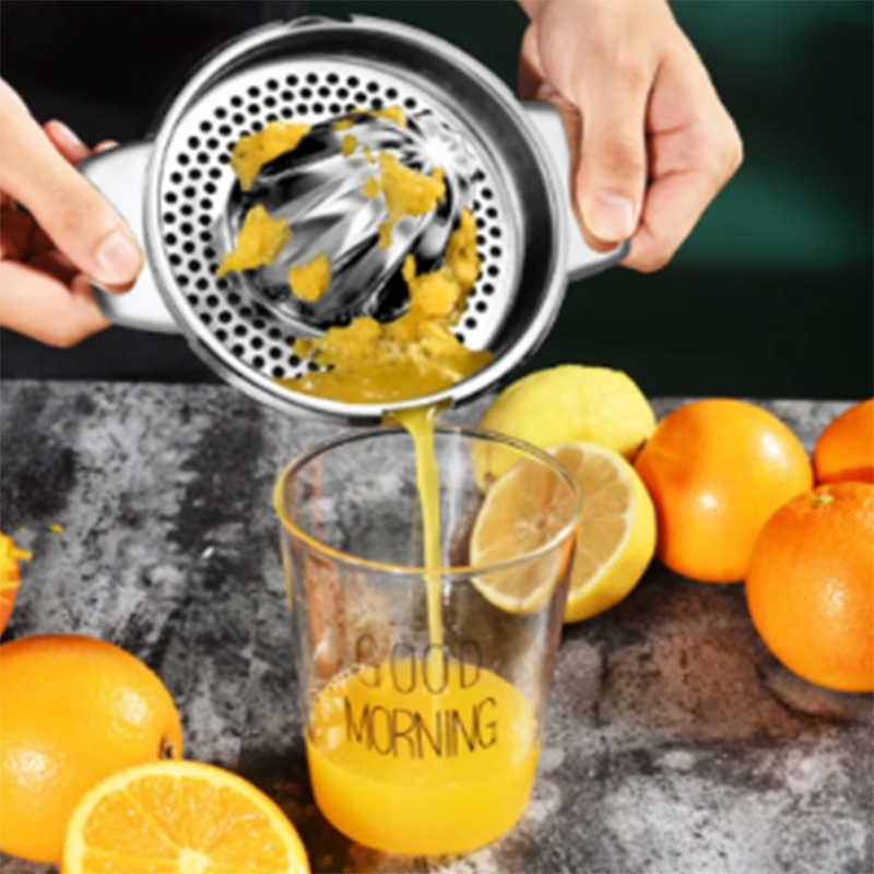 Spremiagrumi manuale portatile - Kitchen Gadgets Blender recensione e prezzo